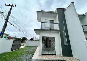 Foto 1 de Casa com 2 Quartos à venda, 68m² em Paranaguamirim, Joinville