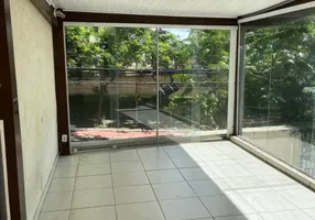 Foto 1 de Sobrado com 6 Quartos para venda ou aluguel, 260m² em Saúde, São Paulo