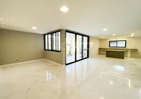 Foto 1 de Casa de Condomínio com 5 Quartos à venda, 315m² em Alphaville Jacuhy, Serra