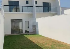 Foto 1 de Sobrado com 2 Quartos à venda, 105m² em Shopping Park, Uberlândia