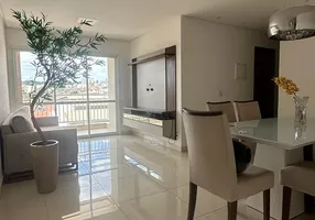 Foto 1 de Apartamento com 3 Quartos à venda, 99m² em Maracana, Anápolis