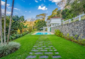 Foto 1 de Casa com 6 Quartos à venda, 464m² em Pedro do Rio, Petrópolis