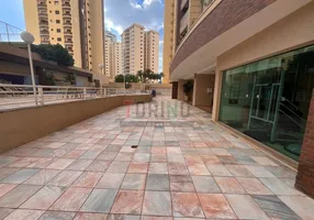 Foto 1 de Apartamento com 3 Quartos para alugar, 138m² em Jardim Irajá, Ribeirão Preto