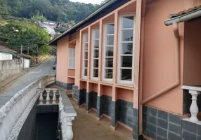 Foto 1 de Casa com 5 Quartos à venda, 147m² em Independência, Petrópolis