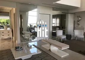 Foto 1 de Apartamento com 3 Quartos à venda, 236m² em Vila Mariana, São Paulo