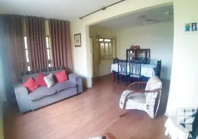 Foto 1 de Casa com 5 Quartos à venda, 299m² em Floresta, Belo Horizonte