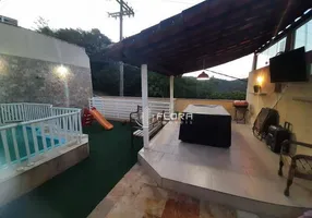 Foto 1 de Casa de Condomínio com 2 Quartos à venda, 120m² em Tribobó, São Gonçalo