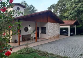 Foto 1 de Casa com 3 Quartos à venda, 324m² em Chácaras Bartira, Embu das Artes