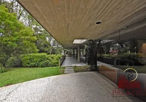 Foto 1 de Lote/Terreno à venda, 976m² em Cidade Jardim, São Paulo