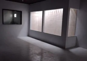 Foto 1 de Casa com 3 Quartos para alugar, 150m² em Conjunto Maiobao, Paço do Lumiar