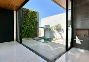 Foto 1 de Casa de Condomínio com 4 Quartos à venda, 300m² em Condominio Residencial Grand Trianon, Anápolis