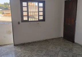 Foto 1 de Casa com 1 Quarto para alugar, 50m² em Jardim Santo Expedito, Guarulhos