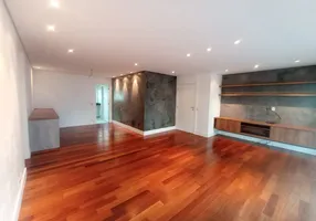 Foto 1 de Apartamento com 3 Quartos para alugar, 132m² em Morumbi, São Paulo