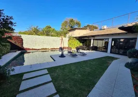 Foto 1 de Casa com 4 Quartos à venda, 334m² em Centro, Cascavel