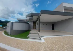 Foto 1 de Casa de Condomínio com 3 Quartos à venda, 251m² em Vila Cordenonsi, Americana