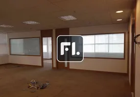 Foto 1 de Sala Comercial para alugar, 270m² em Vila Olímpia, São Paulo