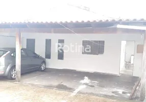 Foto 1 de Casa com 3 Quartos à venda, 161m² em Jardim Brasília, Uberlândia