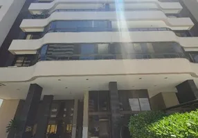 Foto 1 de Apartamento com 4 Quartos à venda, 130m² em Alto do Itaigara, Salvador