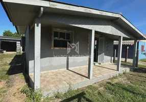 Foto 1 de Casa com 2 Quartos à venda, 75m² em Santa Teresinha, Imbé