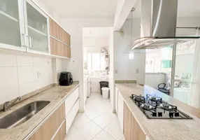 Foto 1 de Apartamento com 2 Quartos à venda, 69m² em Itacorubi, Florianópolis