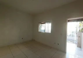 Foto 1 de Casa com 2 Quartos para alugar, 70m² em Vila Leonor, São Paulo