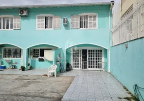 Foto 1 de Casa com 3 Quartos à venda, 186m² em Capoeiras, Florianópolis