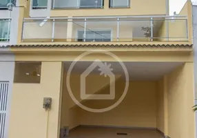 Foto 1 de Casa de Condomínio com 3 Quartos à venda, 220m² em Freguesia- Jacarepaguá, Rio de Janeiro