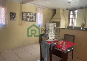 Foto 1 de Casa de Condomínio com 1 Quarto à venda, 38m² em Vila Amélia, Nova Friburgo