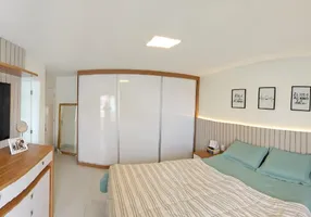 Foto 1 de Apartamento com 3 Quartos à venda, 120m² em Cavaleiros, Macaé