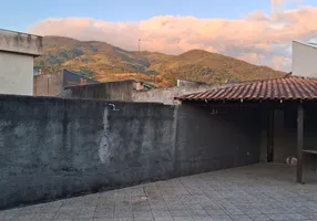 Foto 1 de Casa com 3 Quartos à venda, 208m² em Mangueirinha, Rio Bonito