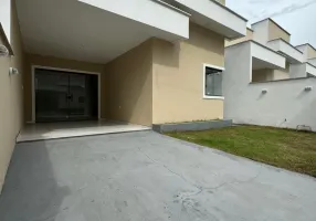 Foto 1 de Casa de Condomínio com 3 Quartos à venda, 60m² em Forquilha, São Luís