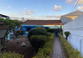 Foto 1 de Casa com 3 Quartos à venda, 384m² em Vila Pirajussara, São Paulo