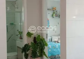 Foto 1 de Apartamento com 2 Quartos à venda, 49m² em Chácaras Tubalina E Quartel, Uberlândia