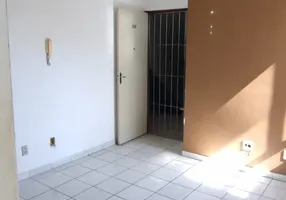 Foto 1 de Apartamento com 2 Quartos à venda, 47m² em Taquara I, Serra
