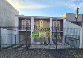 Foto 1 de Sobrado com 3 Quartos para alugar, 160m² em Mossunguê, Curitiba