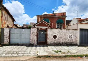 Foto 1 de Casa com 2 Quartos à venda, 214m² em Vila Hortencia, Sorocaba