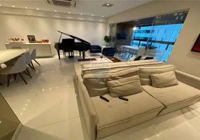 Foto 1 de Apartamento com 3 Quartos à venda, 149m² em Encruzilhada, Recife