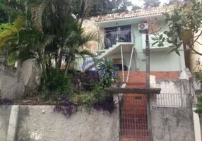 Foto 1 de Casa com 3 Quartos à venda, 510m² em Santa Rosa, Niterói