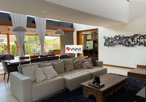 Foto 1 de Casa de Condomínio com 4 Quartos à venda, 370m² em Balneario Água Limpa, Nova Lima