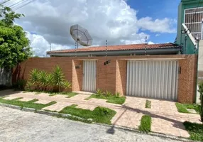 Foto 1 de Casa com 3 Quartos à venda, 180m² em Cruzeiro, Campina Grande