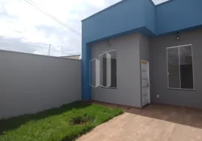 Foto 1 de Casa com 3 Quartos à venda, 104m² em Jardim Ipê, Goiânia