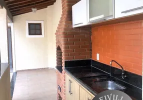 Foto 1 de Casa com 3 Quartos à venda, 220m² em Vila Bertioga, São Paulo