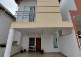 Foto 1 de Casa de Condomínio com 3 Quartos à venda, 125m² em Vila Oliveira, Mogi das Cruzes