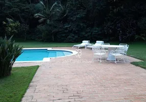 Foto 1 de Casa de Condomínio com 4 Quartos para alugar, 820m² em Parque Silvino Pereira, Cotia