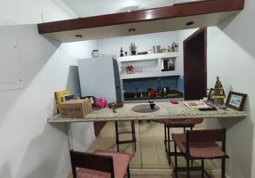 Foto 1 de Flat com 1 Quarto à venda, 37m² em Centro, São Vicente