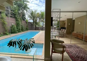 Foto 1 de Casa de Condomínio com 4 Quartos à venda, 600m² em Residencial Alphaville Flamboyant, Goiânia