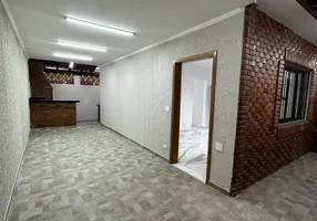 Foto 1 de Sobrado com 3 Quartos à venda, 101m² em Vila Guilhermina, Praia Grande