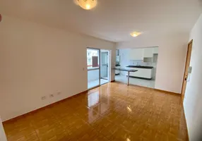 Foto 1 de Apartamento com 2 Quartos à venda, 63m² em Cristo Rei, Curitiba