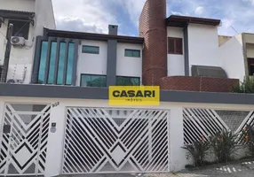 Foto 1 de Casa com 4 Quartos à venda, 300m² em Parque dos Passaros, São Bernardo do Campo