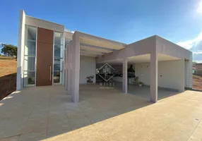 Foto 1 de Casa de Condomínio com 5 Quartos à venda, 350m² em Gran Royalle, Lagoa Santa